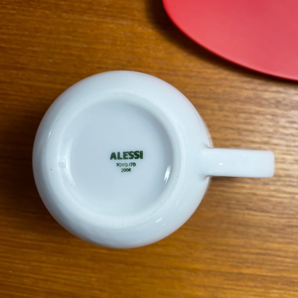 4 NEW Alessi "KU" Coffee Cups in White Porcelain - Picture 3 of 3